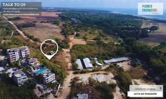 Foto de inmueble en puerto, Col. Bajos de Chila C.P. 71996, San Pedro Mixtepec -Dto. 22 -