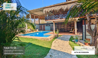 Foto de inmueble en puerto, Col. Brisas de Zicatela C.P. 70934, Santa María Colotepec