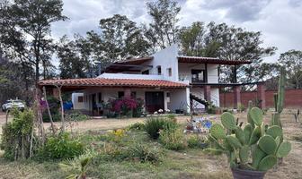 Foto de inmueble en Privada del Higo, Col. Ex-Hacienda la Soledad C.P. 71223, Santa María Atzompa