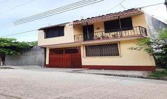 Foto de inmueble en Casa en Pinotepa Nacional Oaxaca Barrio La Posta, Col. La Posta C.P. 71605, Santiago Pinotepa Nacional