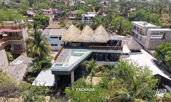 Foto de inmueble en Punta Zicatela, Col. Puerto Escondido Centro C.P. 71980, San Pedro Mixtepec -Dto. 22 -
