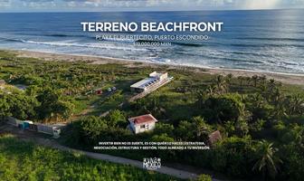 Foto de inmueble en Terreno Beachfront EL Puertecito, Col. Santa Elena (El Puertecito) C.P. 70937, Santa María Colotepec