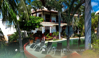 Foto de inmueble en puerto, Col. Zicatela C.P. 70934, Santa María Colotepec