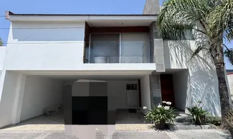 Foto de inmueble en De los Álamos, Col. Fundadores de Zavaleta C.P. 72176, Puebla