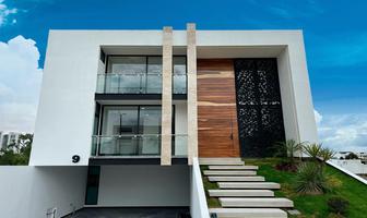 Foto de inmueble en Boulevard Oceanía, Col. La Isla Lomas de Angelópolis C.P. 72830, San Andrés Cholula