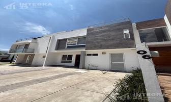 Foto de inmueble en Casa en Renta en Natura II Residencial, 3 Recámaras, con Alberca,  Entrega Octubre, Col. La Isla Lomas de Angelópolis C.P. 72830, San Andrés Cholula