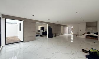 Foto de inmueble en Ginebra, Parque Berna, Lomas de Angelopolis, San Andrés Cholula, C.p.  al 72800, Col. La Isla Lomas de Angelópolis C.P. 72830, San Andrés Cholula