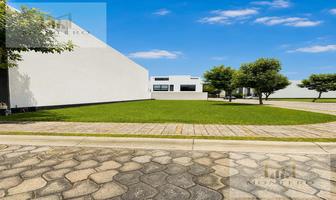 Foto de inmueble en Terreno en Venta Puebla Lomas de Angelópolis Parque Querétaro Cluster  con Alberca #1, Col. La Isla Lomas de Angelópolis C.P. 72830, San Andrés Cholula