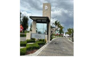 Foto de inmueble en Venta de Terrenos Juntos Parque Viena, Col. La Isla Lomas de Angelópolis C.P. 72830, San Andrés Cholula