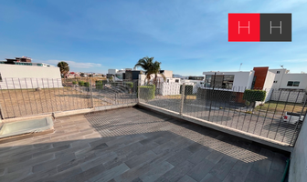 Foto de inmueble en Parque Veneto, Col. La Vista Contry Club C.P. 72830, San Andrés Cholula