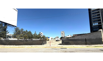 Foto de inmueble en Av. del Castillo, Col. Lomas de Angelópolis C.P. 72830, San Andrés Cholula