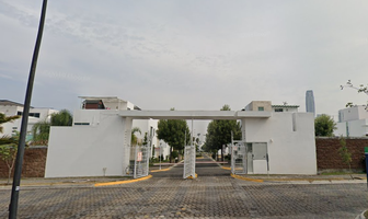 Foto de inmueble en Blvd Oceanía, Col. Lomas de Angelópolis C.P. 72830, San Andrés Cholula