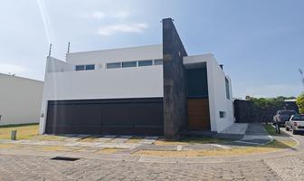 Foto de inmueble en Calle Mombeltran, Col. Lomas de Angelópolis C.P. 72830, San Andrés Cholula