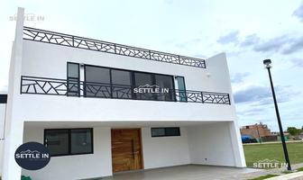 Foto de inmueble en , Col. Lomas de Angelópolis C.P. 72830, San Andrés Cholula