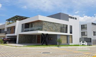 Foto de inmueble en blvd de los volcanes, Col. Lomas de Angelópolis C.P. 72830, San Andrés Cholula