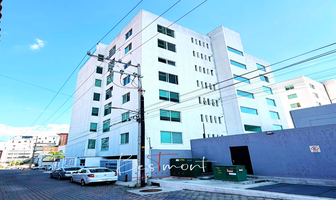 Foto de inmueble en Torre Atlixco Exterior, Plaza W, Col. San Bernardino Tlaxcalancingo C.P. 72820, San Andrés Cholula