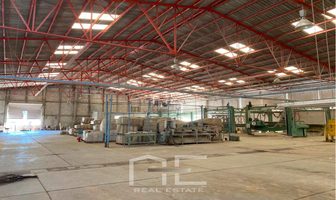 Foto de inmueble en Carr. Federal Puebla Tehuacan, Col. San José de las Flores C.P. 72980, Amozoc