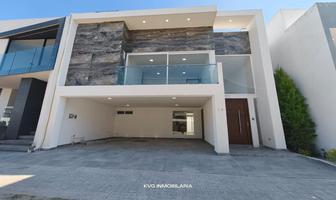 Foto de inmueble en Parque Sinaloa, Lomas de Angelópolis III #16, Col. Santa Clara Ocoyucan C.P. 72850, Ocoyucan