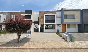 Foto de inmueble en Casa en Venta en Fraccionamiento Cumbres Residencial, Zona Cuanalá, Puebla, Col. Santa María Zacatepec C.P. 72660, Juan C. Bonilla