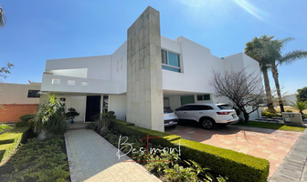 Foto de inmueble en Macehuales, Col. Zavaleta (Momoxpan) C.P. 72176, Puebla