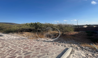 Foto de inmueble en 2nda Cerrada Altozano Bruma, Col. Altozano el Nuevo Querétaro C.P. 76237, Querétaro