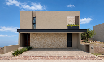 Foto de inmueble en Altozano, Col. Altozano el Nuevo Querétaro C.P. 76237, Querétaro