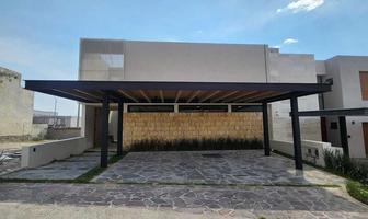 Foto de inmueble en Anillo Vial Fray Junipero, Col. Altozano el Nuevo Querétaro C.P. 76237, Querétaro