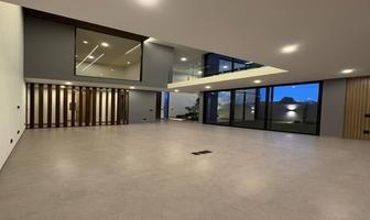 Foto de inmueble en Blvd. Altozano, Col. Altozano el Nuevo Querétaro C.P. 76237, Querétaro