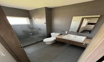 Foto de inmueble en Blvd Altozano, Col. Altozano el Nuevo Querétaro C.P. 76237, Querétaro