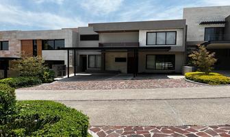 Foto de inmueble en Boulevard Altozano, Col. Altozano el Nuevo Querétaro C.P. 76237, Querétaro