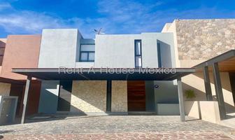 Foto de inmueble en Cerrada Roca, Col. Altozano el Nuevo Querétaro C.P. 76237, Querétaro