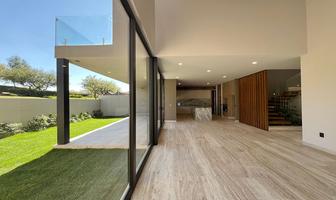 Foto de inmueble en FOGATA, Col. Altozano el Nuevo Querétaro C.P. 76237, Querétaro