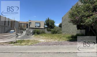 Foto de inmueble en KL/ EN Venta Excelente Terreno Plano Colindante CON Área Verde., Col. Altozano el Nuevo Querétaro C.P. 76237, Querétaro