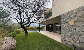 Foto de inmueble en Lago, Col. Altozano el Nuevo Querétaro C.P. 76237, Querétaro