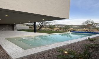 Foto de inmueble en Lago, Col. Altozano el Nuevo Querétaro C.P. 76237, Querétaro