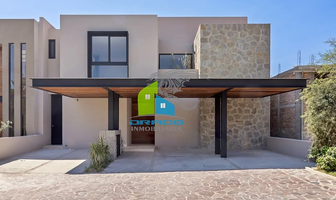 Foto de inmueble en Queretaro, Col. Altozano el Nuevo Querétaro C.P. 76237, Querétaro
