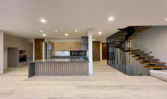 Foto de inmueble en ROCA, Col. Altozano el Nuevo Querétaro C.P. 76237, Querétaro