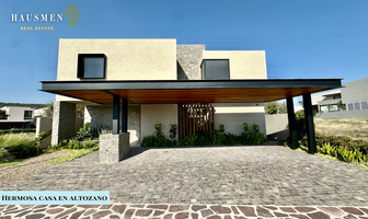 Foto de inmueble en Rio, Col. Altozano el Nuevo Querétaro C.P. 76237, Querétaro