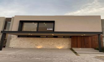 Foto de inmueble en Roca, Col. Altozano el Nuevo Querétaro C.P. 76237, Querétaro