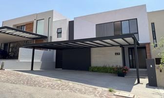 Foto de inmueble en Roca, Col. Altozano el Nuevo Querétaro C.P. 76237, Querétaro