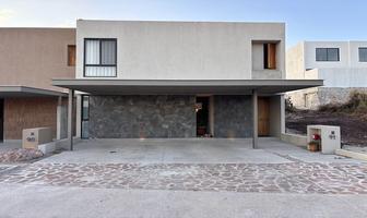 Foto de inmueble en altozano, Col. Altozano el Nuevo Querétaro C.P. 76237, Querétaro