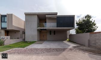 Foto de inmueble en altozano, Col. Altozano el Nuevo Querétaro C.P. 76237, Querétaro