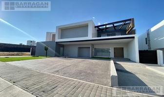 Foto de inmueble en Casa en Venta en Balcones de Juriquilla, Condominio Miura con Amenidades, Col. Balcones de Juriquilla C.P. 76230, Querétaro
