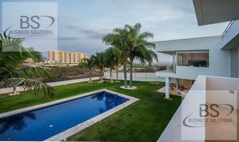 Foto de inmueble en KL/ Renta  Amplia Residencia CON Espectacular Vista. Juriquilla., Col. Balcones de Juriquilla C.P. 76230, Querétaro