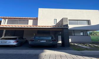 Foto de inmueble en AV PASEO CONSTITUYENTES, Col. Balvanera Polo y Country Club C.P. 76915, Corregidora