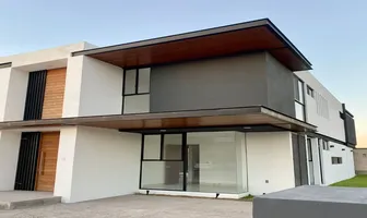 Foto de inmueble en Carretera libre a Celaya #Km 10, Col. Balvanera Polo y Country Club C.P. 76915, Corregidora