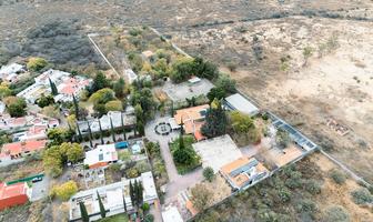 Foto de inmueble en Avenida cantera, Col. Campestre Huertas la Joya C.P. 76235, Querétaro