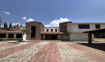 Foto de inmueble en PRIVADA HUERTAS LA JOYA., Col. Campestre Huertas la Joya C.P. 76235, Querétaro