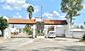 Foto de inmueble en IZOTES, Col. Campestre San Juan 3a. Etapa C.P. 76803, San Juan del Río