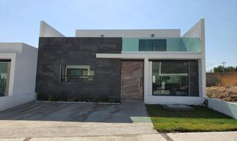 Foto de inmueble en Arroyo del milagro, Col. Cañadas del Arroyo C.P. 76922, Corregidora